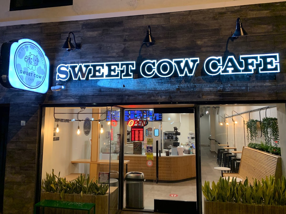 Sweet Cow Cafe